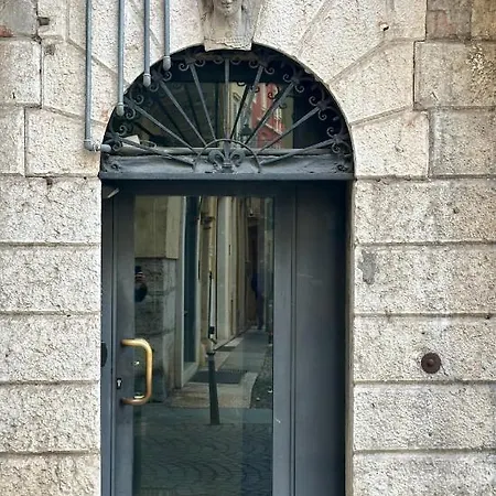 Domus Largo Pescheria