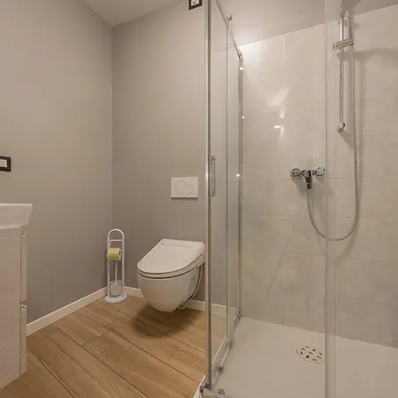 Domus Largo Pescheria Apartman *