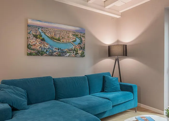 Lägenhet Domus Largo Pescheria