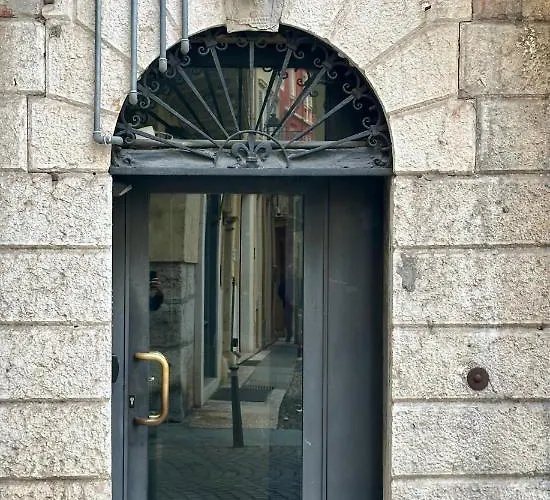 Domus Largo Pescheria