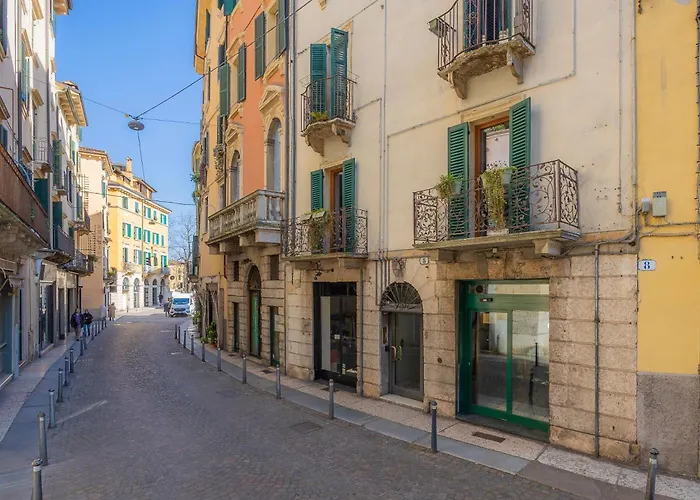 Domus Largo Pescheria Appartement